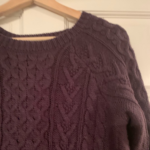 💜 Forever 21 contemporary purple sweater - Picture 2 of 3